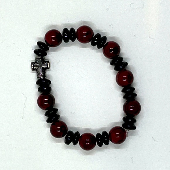 (2/$30) Handmade Bracelet and Pouch - Picture 3 of 4